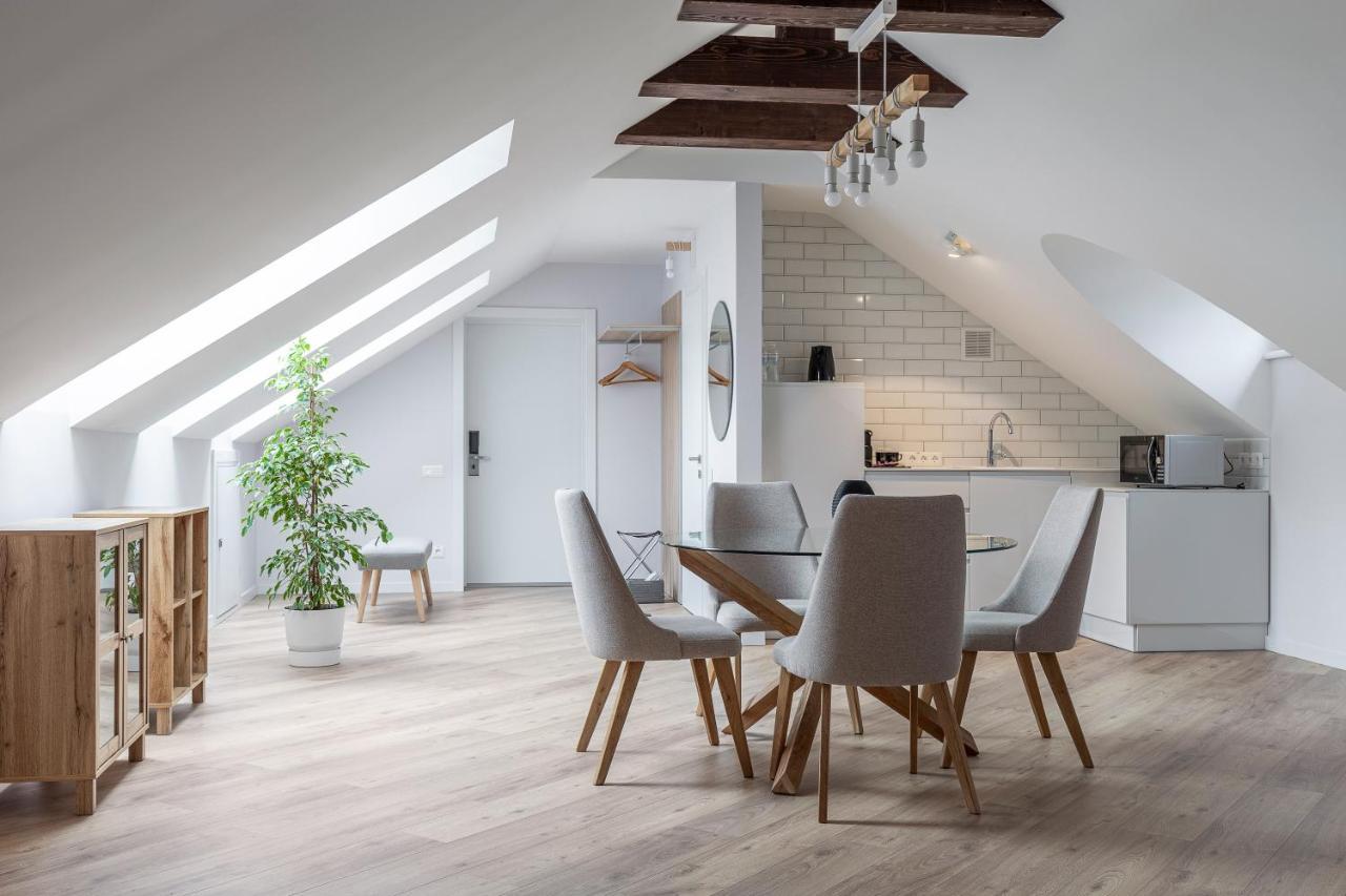 Kontrakt Boutique Hotel Kiev Bagian luar foto