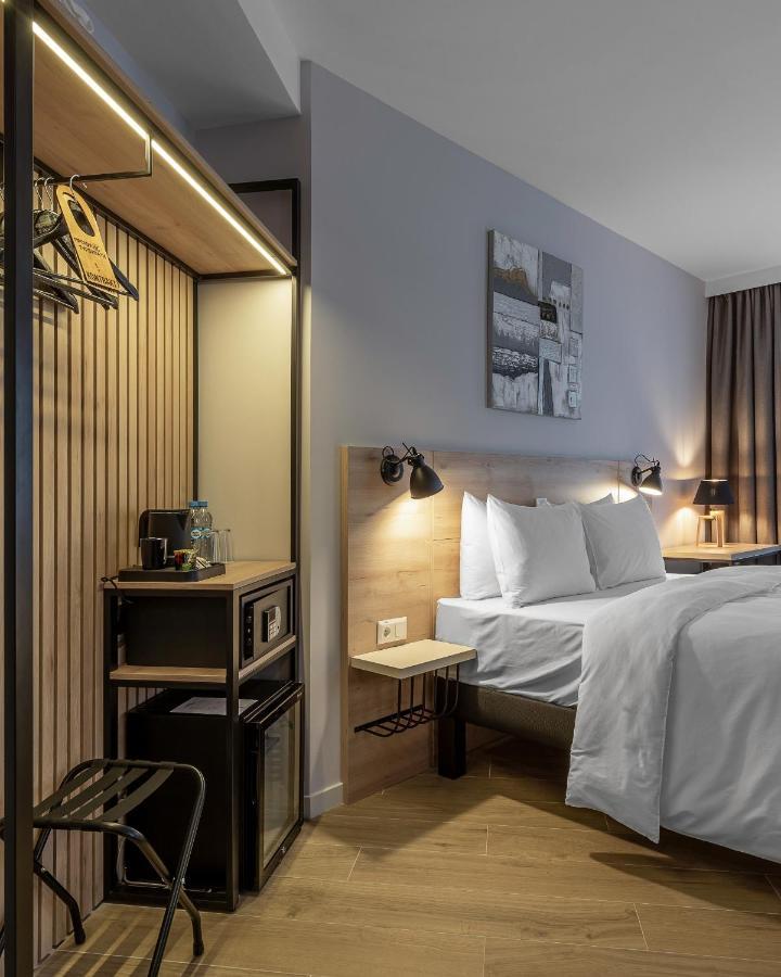 Kontrakt Boutique Hotel Kiev Bagian luar foto