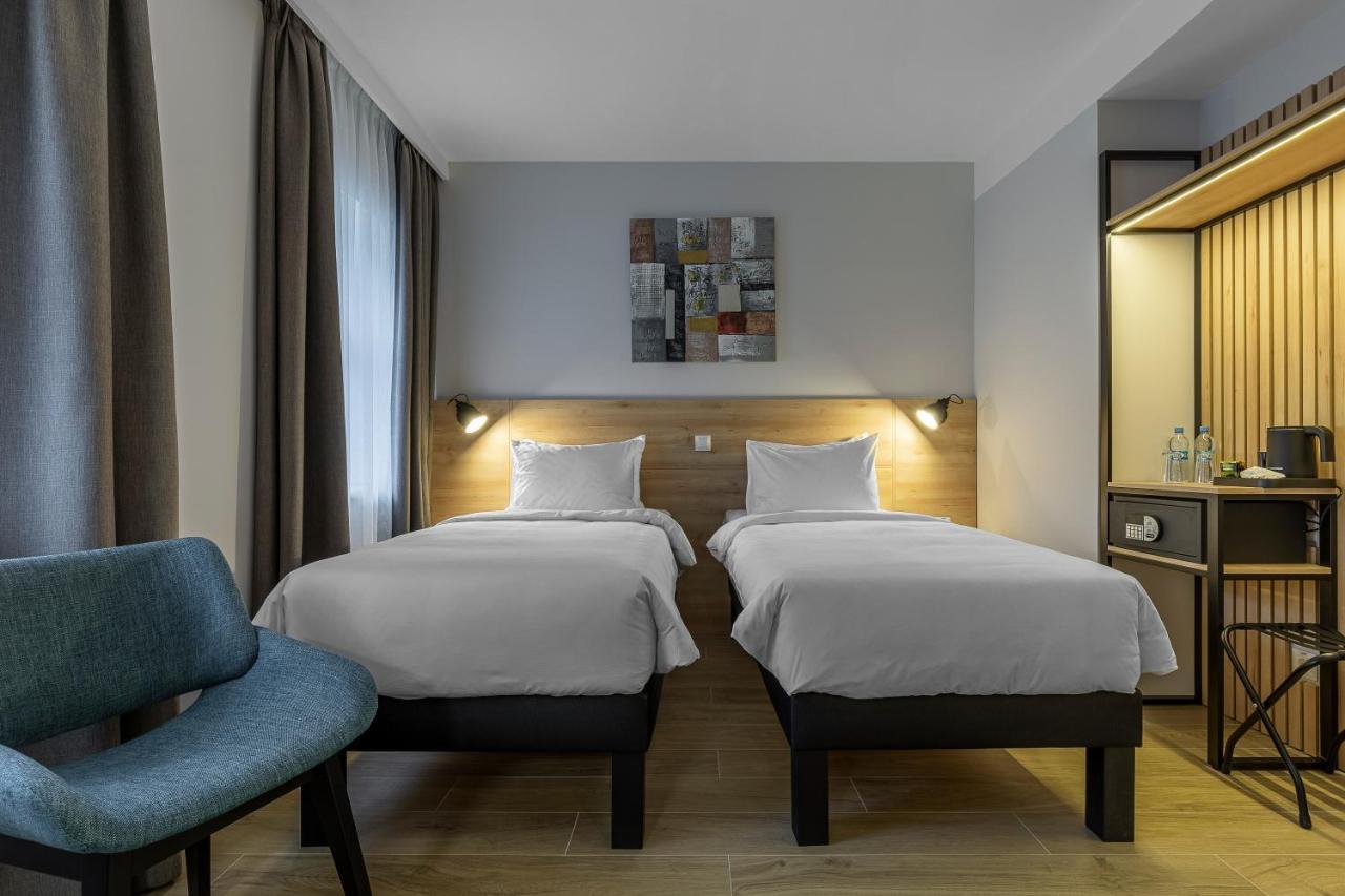 Kontrakt Boutique Hotel Kiev Bagian luar foto